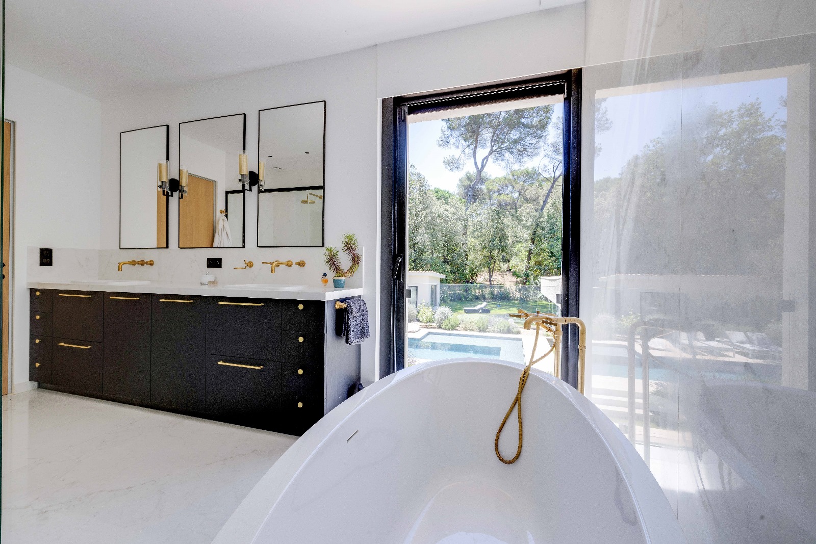 Aménagement salle de bain Villa Blanche