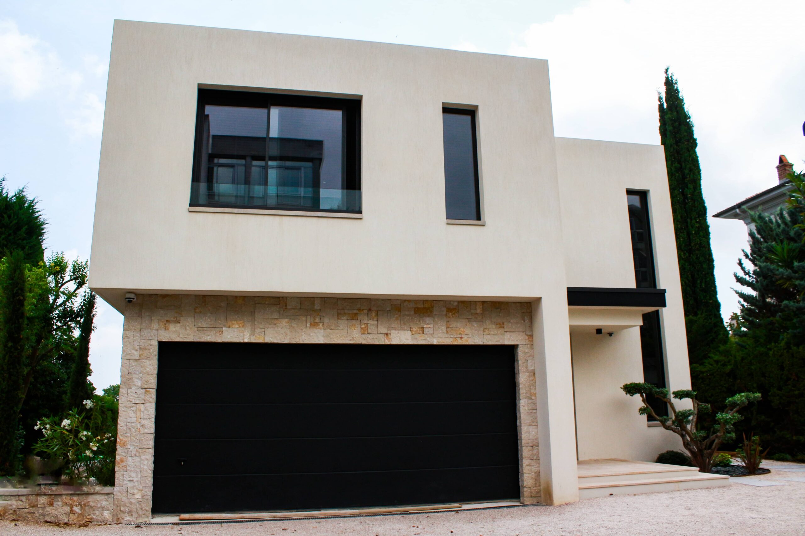 Architecture villa moderne à Nice