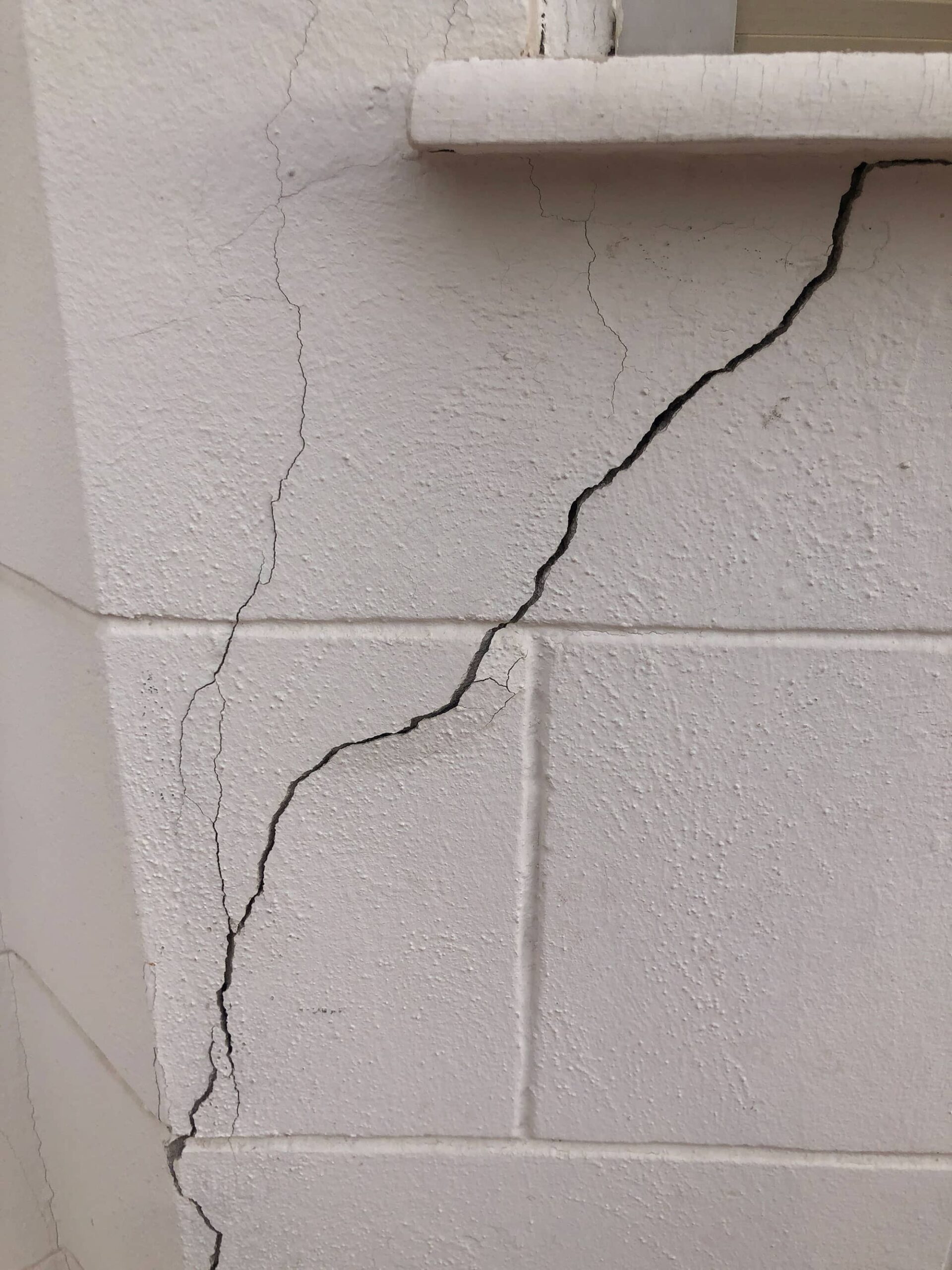 Fissure ancienne maison à rénover